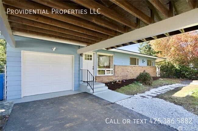 Building Photo - 527 N 200th St