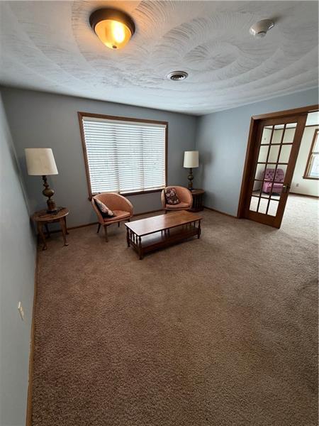 Building Photo - 120 S Washington St