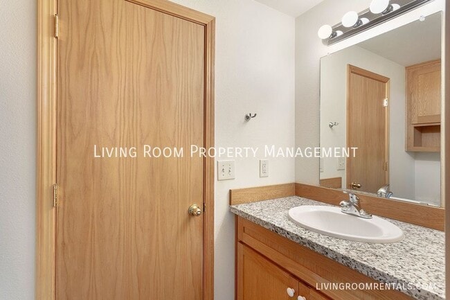 Building Photo - 9803 SW 49th Ave