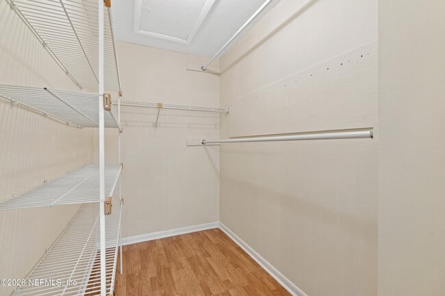 Building Photo - 9960 Moorings Dr