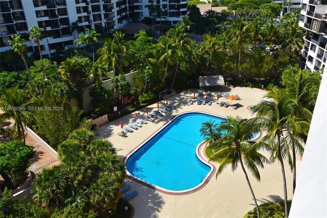 Building Photo - 540 Brickell Key Dr