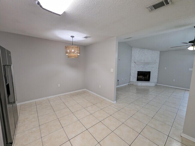 Building Photo - 8325 Fortworth St