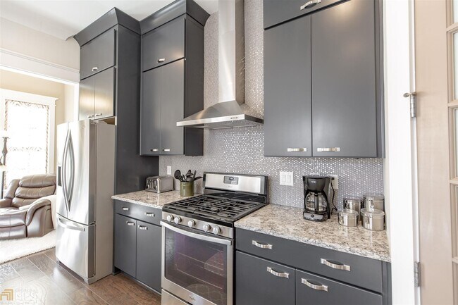 Building Photo - 3348 Turngate Ct