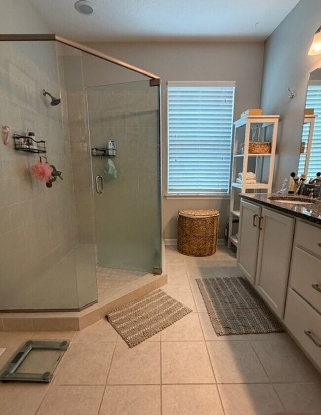 Building Photo - 2308 Beach Haven Dr