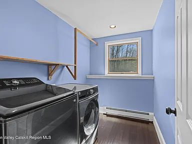 Building Photo - 119 Cedar Dr