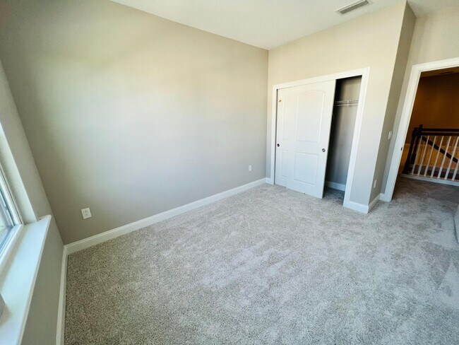 Building Photo - 11352 Newtonian Blvd