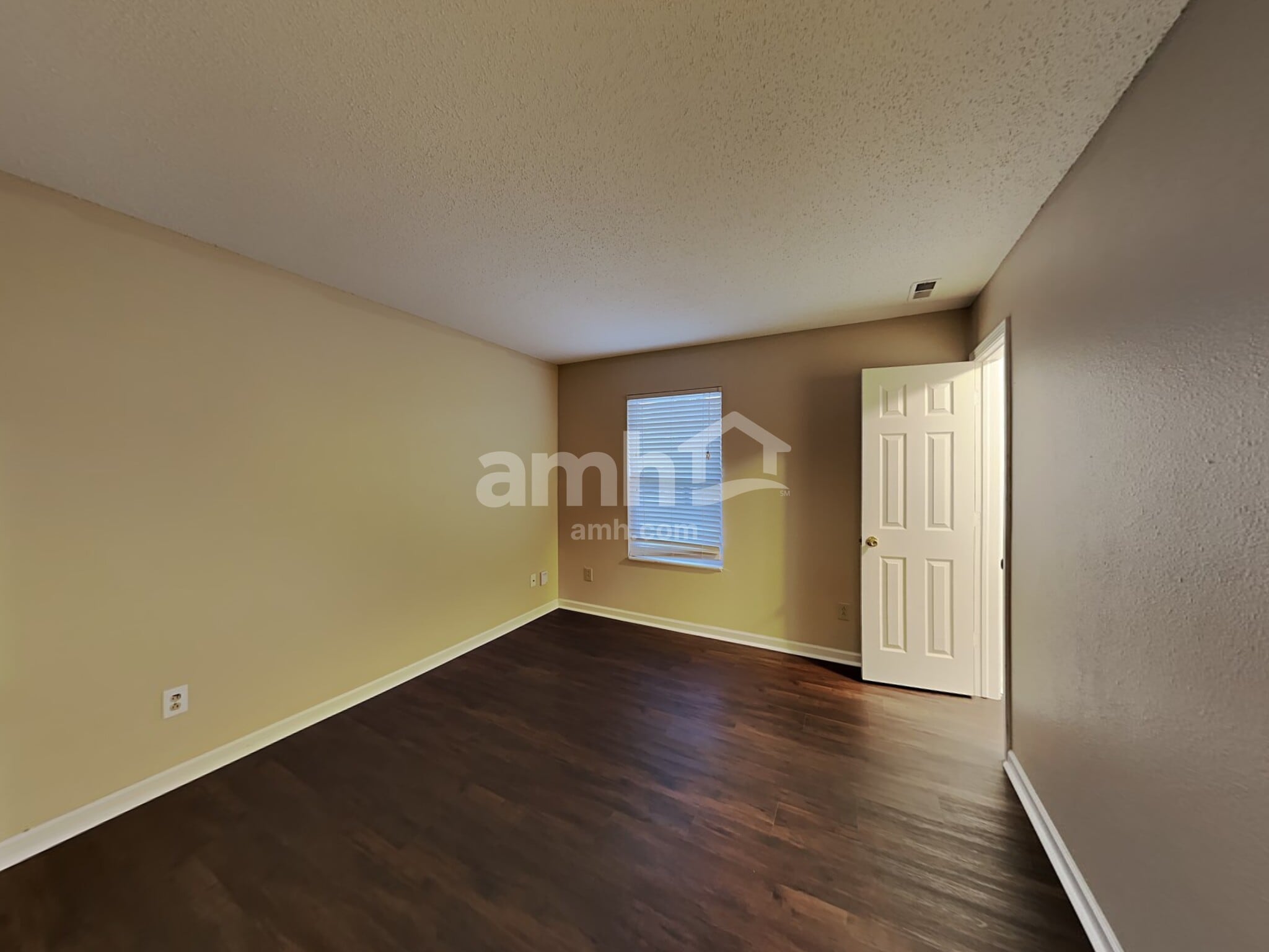 Building Photo - 607 West St