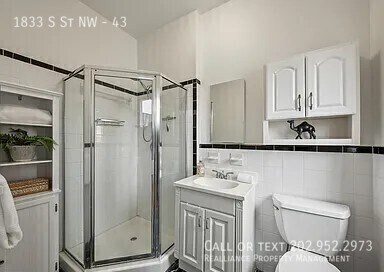 Building Photo - 1833 S St NW