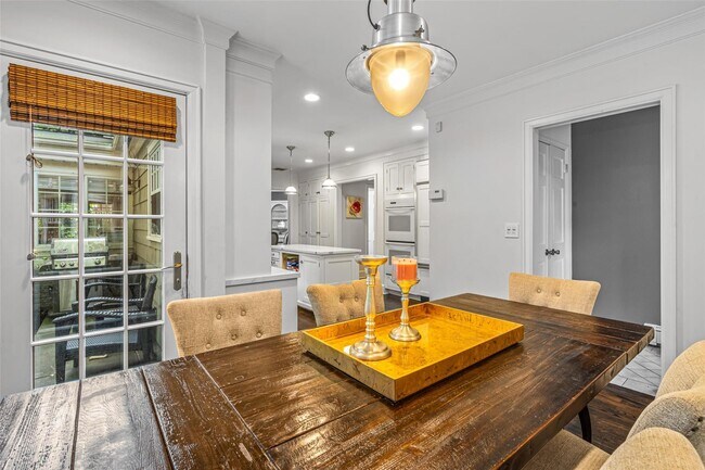 Building Photo - 9 Wyngate Pl