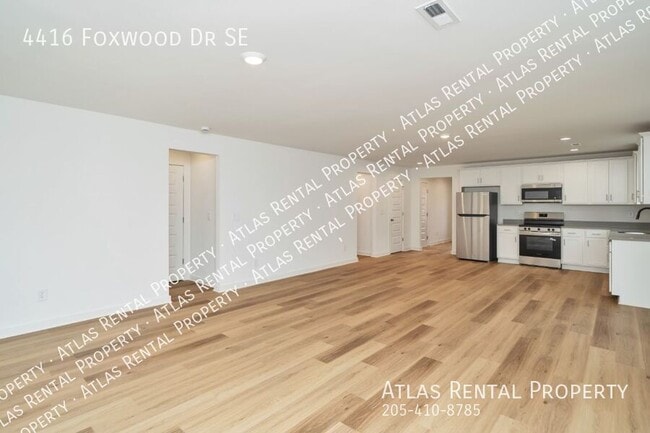 Building Photo - 4416 Foxwood Dr SE