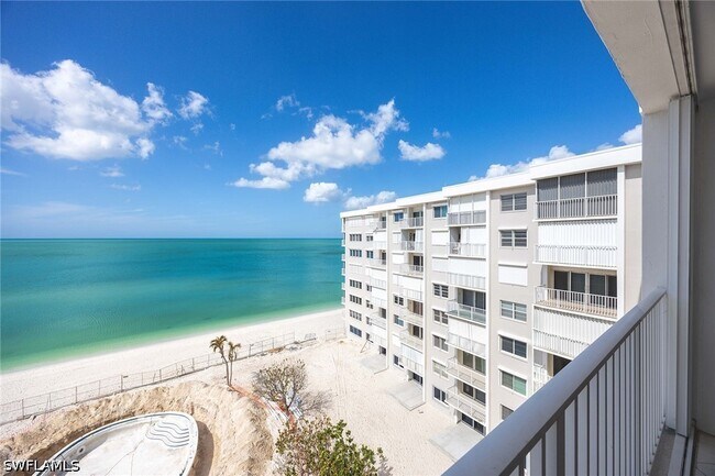 Building Photo - 3443 Gulf Shore Blvd N