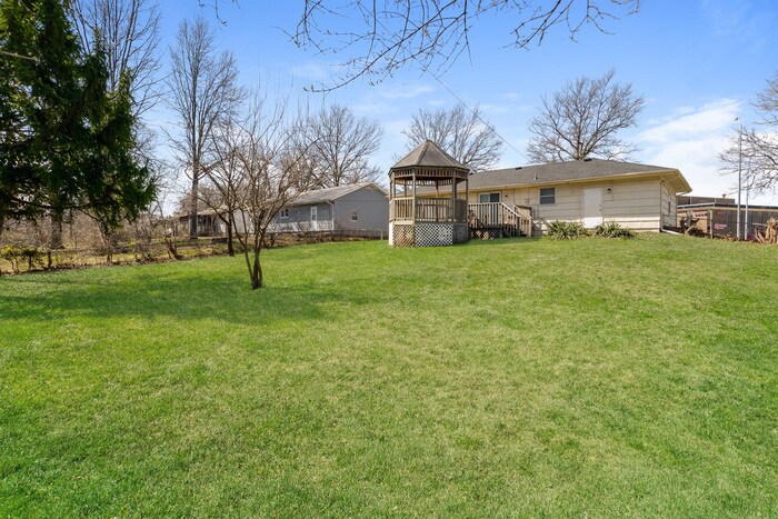 Building Photo - 8809 Blue Ridge Blvd