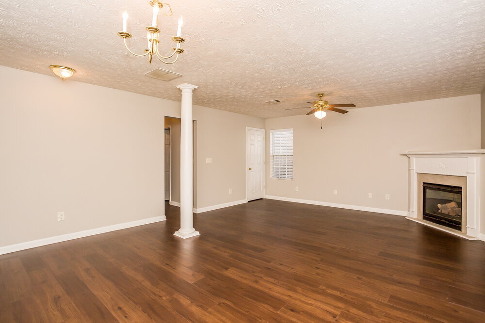 Building Photo - 4085 Mission Way