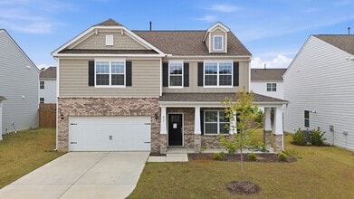 Building Photo - 413 Tucana St