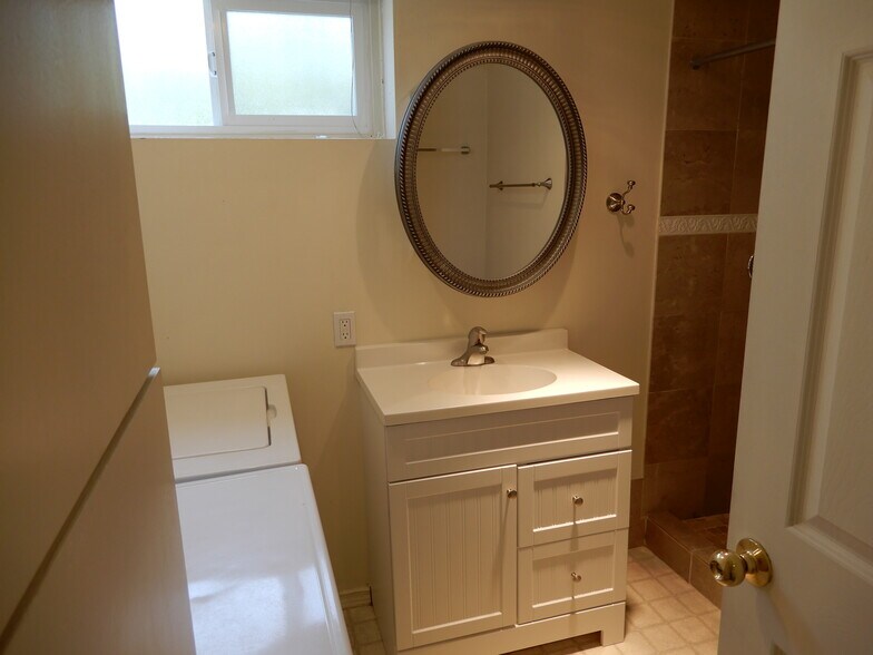 Building Photo - 811 NW 59th St