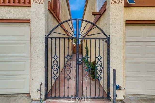 Building Photo - 15022 Firmona Ave