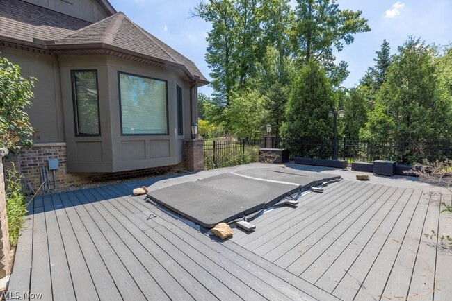 Building Photo - 3600 Oxford Cir