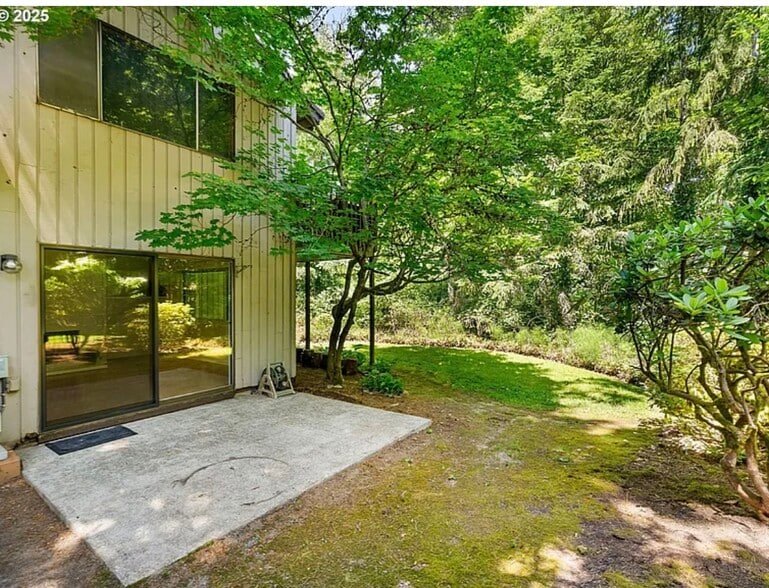 Building Photo - 7116 SW Murray Blvd