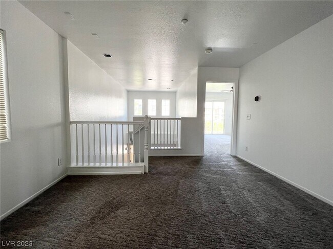 Building Photo - 9004 Beaming Ct