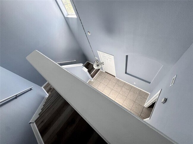 Building Photo - 2120 Song Sparrow Ct