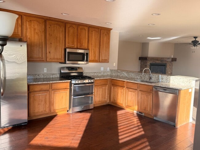 Building Photo - Bright & Spacious 5-Bedroom Home with 3-Car Garage – Available Now