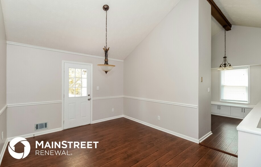 Building Photo - 3020 Creel Rd