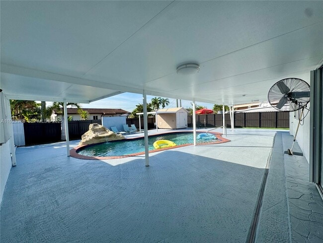 Building Photo - 12812 SW 20th St