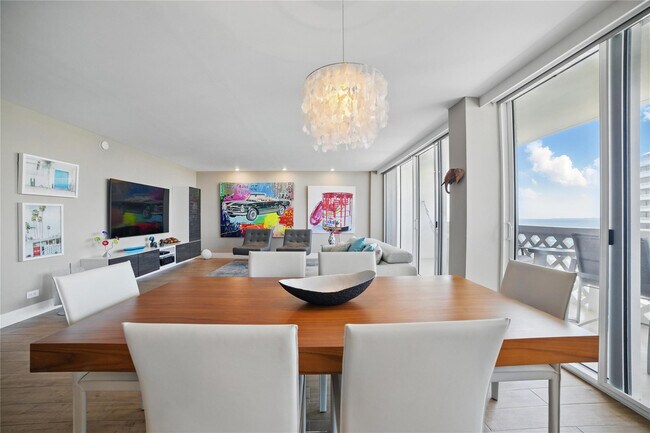 Building Photo - 1200 S Ocean Blvd