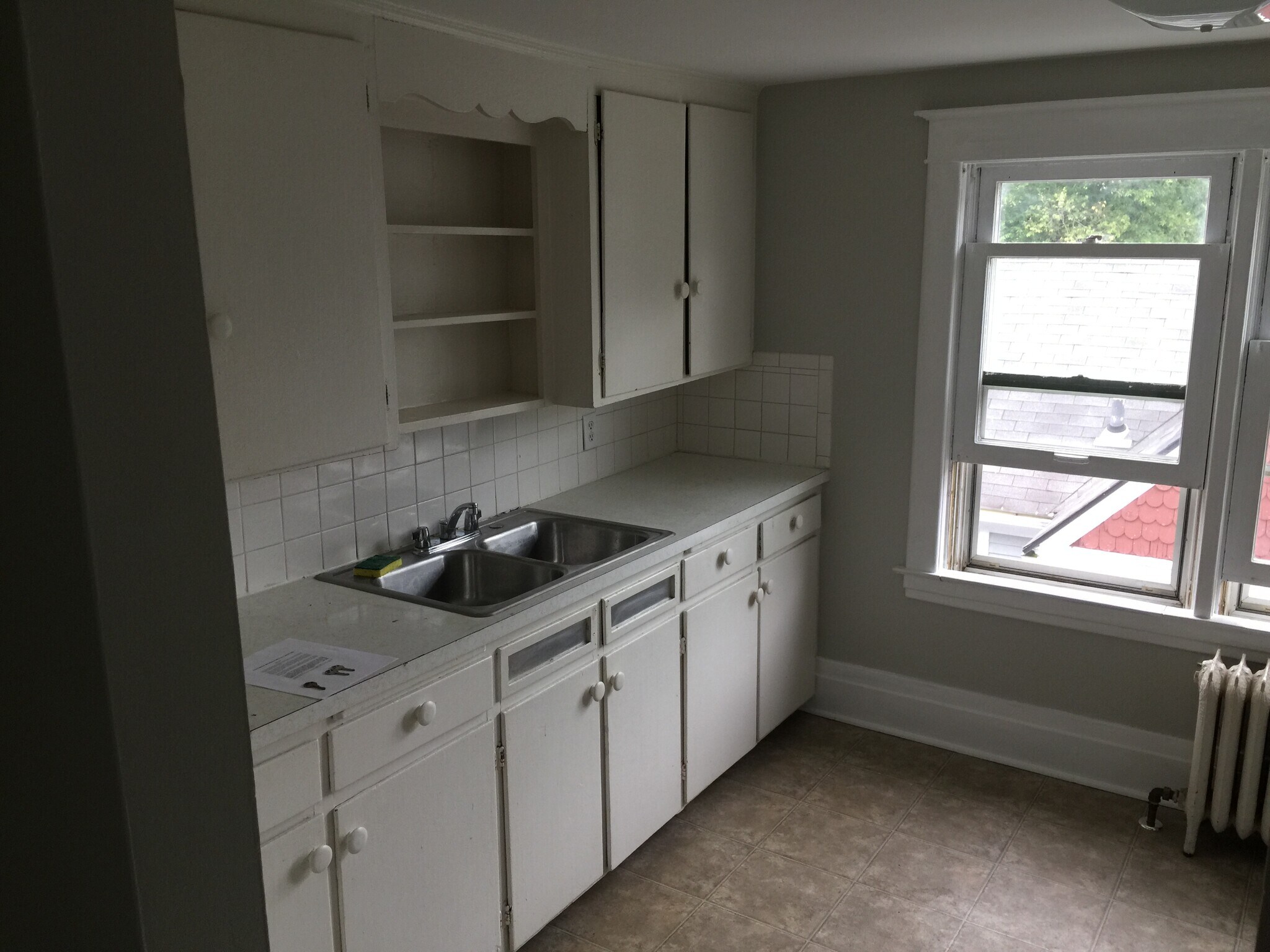kitchen - 721 Locust St