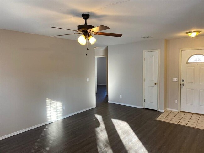 Building Photo - 38 Burnett Cir