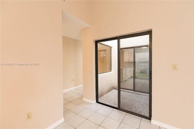 Building Photo - 14410 SW 112th Terrace