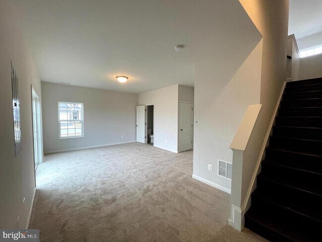 Building Photo - 200 Norland Knoll Dr