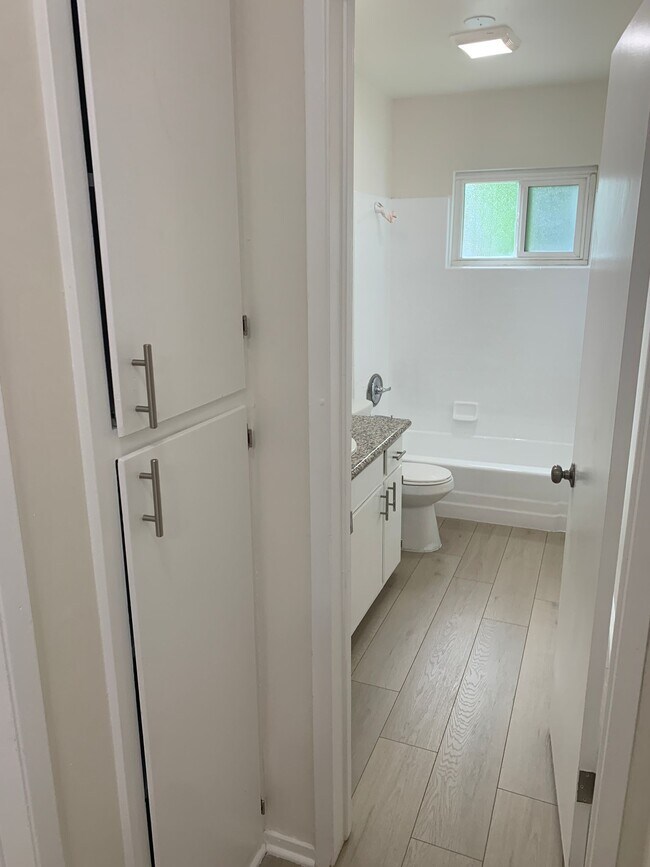 Building Photo - 5000 Coldwater Canyon Ave