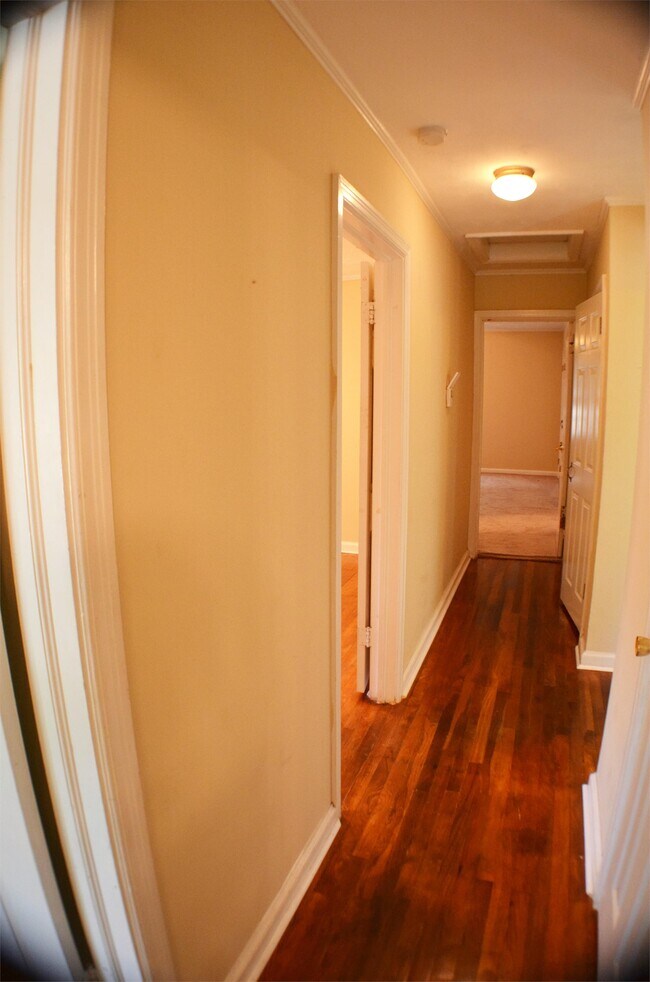 Building Photo - 3462 Biltmore Ave