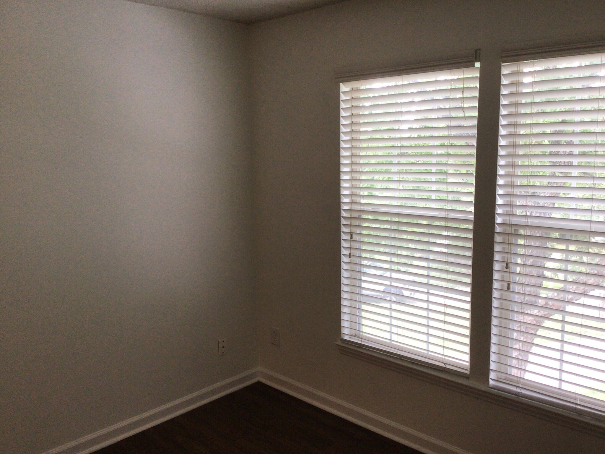 Building Photo - 9401 Fetlock Ct