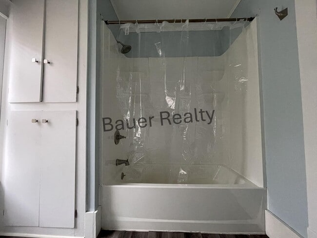 Building Photo - Two Bedroom, 1 1/2 Baths