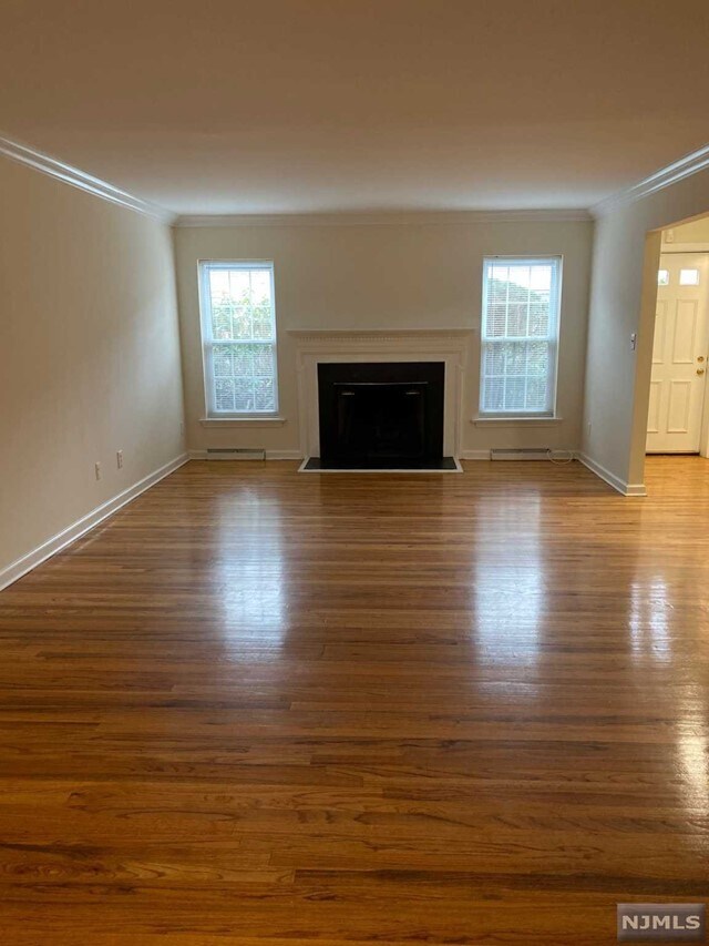 Building Photo - 522 Maple Ave