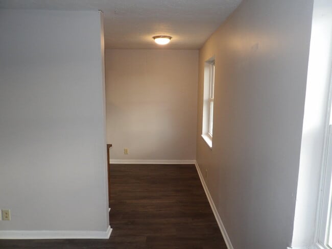 Building Photo - 302 Quachita Trail