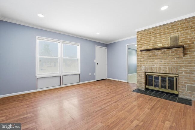 Building Photo - 444 Carrollton Dr