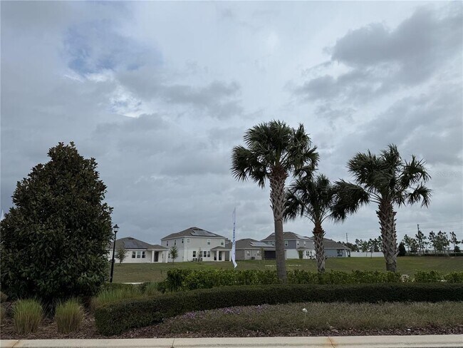 Building Photo - 7117 Dilly Lake Ave