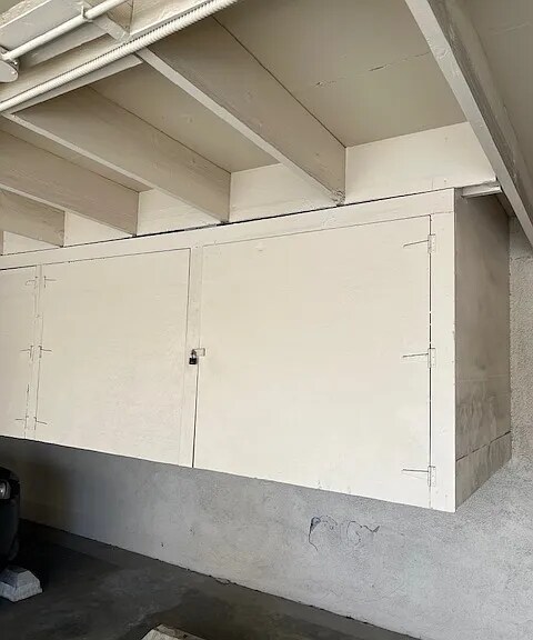 Building Photo - 471 W Duarte Rd