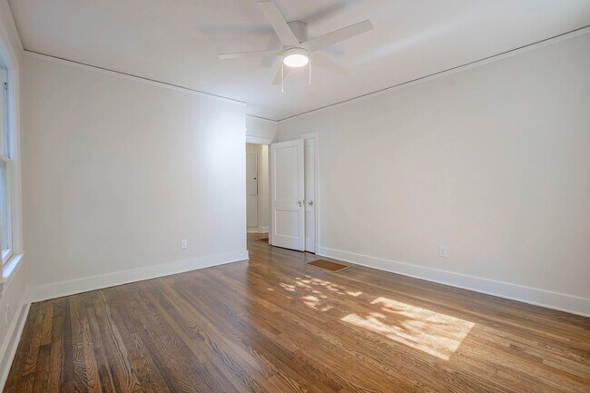 Building Photo - Updated home blends historic charm with mo...