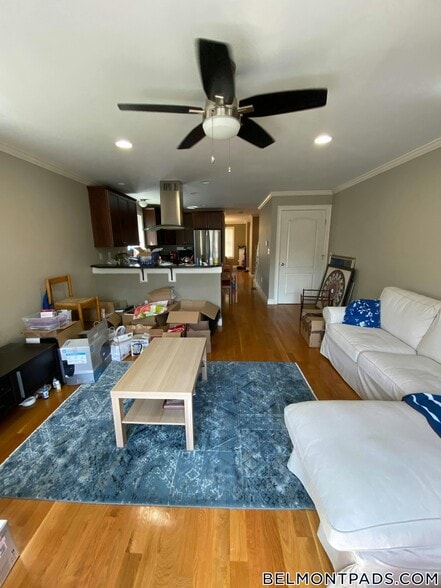 Building Photo - 622 Trapelo Rd