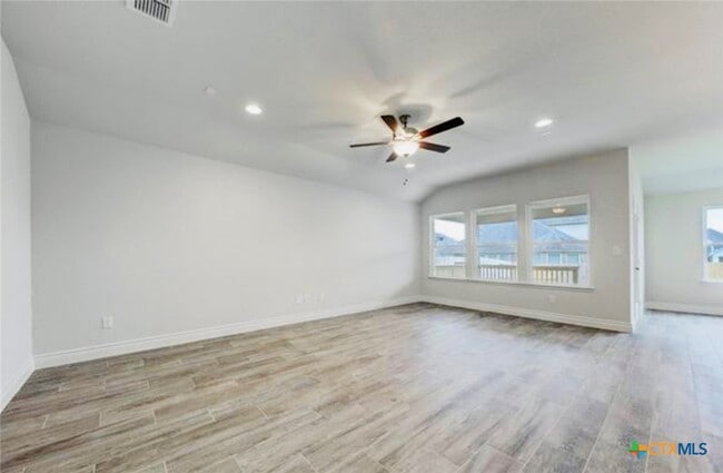 Building Photo - 2281 Kiskadee Dr