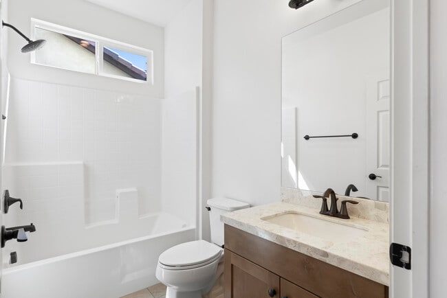 Building Photo - 78918 Adesso Way