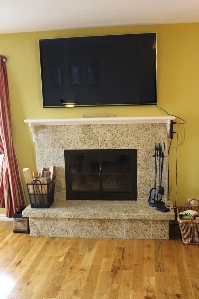 Building Photo - 5bed 4bath updated Ranch in Bear Valley