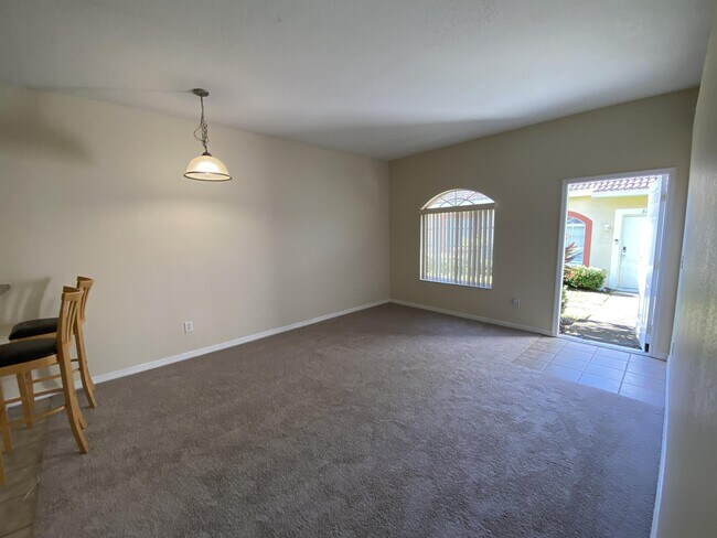 Building Photo - 337 Port Pleasant Dr