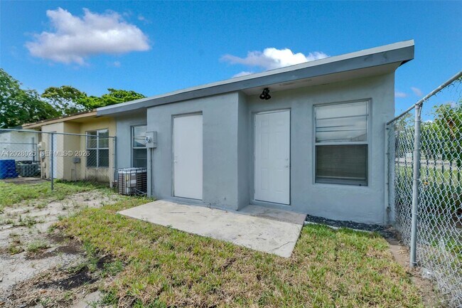 Building Photo - 3793 NW 213th Terrace