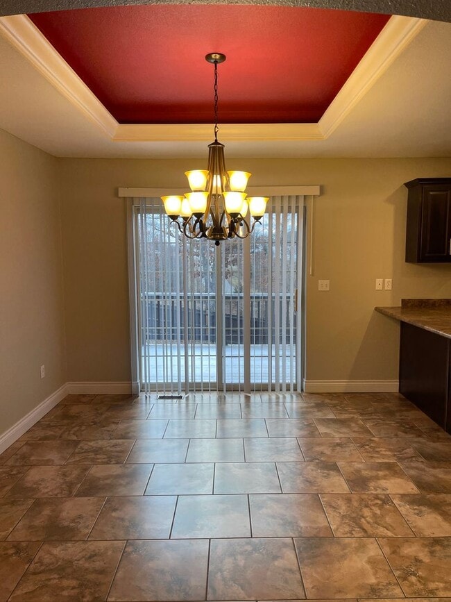 Building Photo - AVAILABLE!!!