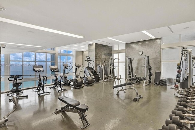 Building Photo - 18201 Collins Ave